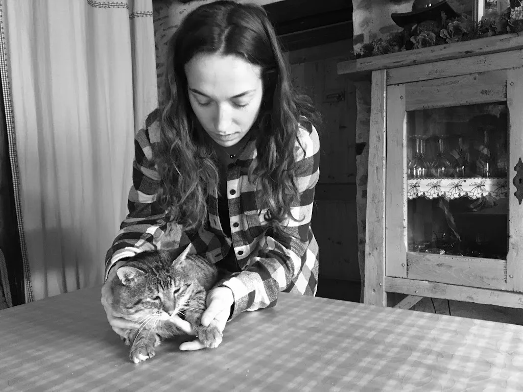 Madeleine Miesch - Ostéopathe animalier, équin, canin, félin, bovin - photo 2
