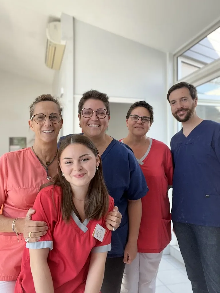 Clinique Vétérinaire VPLUS Aytré La Rochelle - Clinique de l'Arche - photo 2