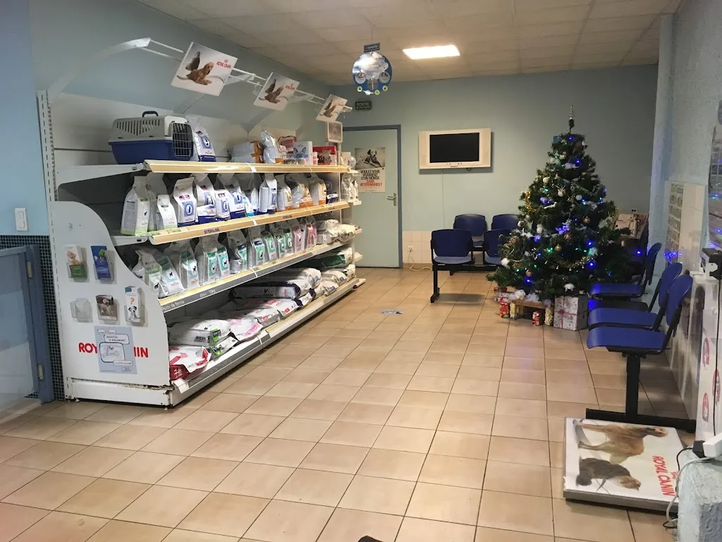 Bishop-Lom-Couvreur Clinique vétérinaire des 3 chemins - photo 2